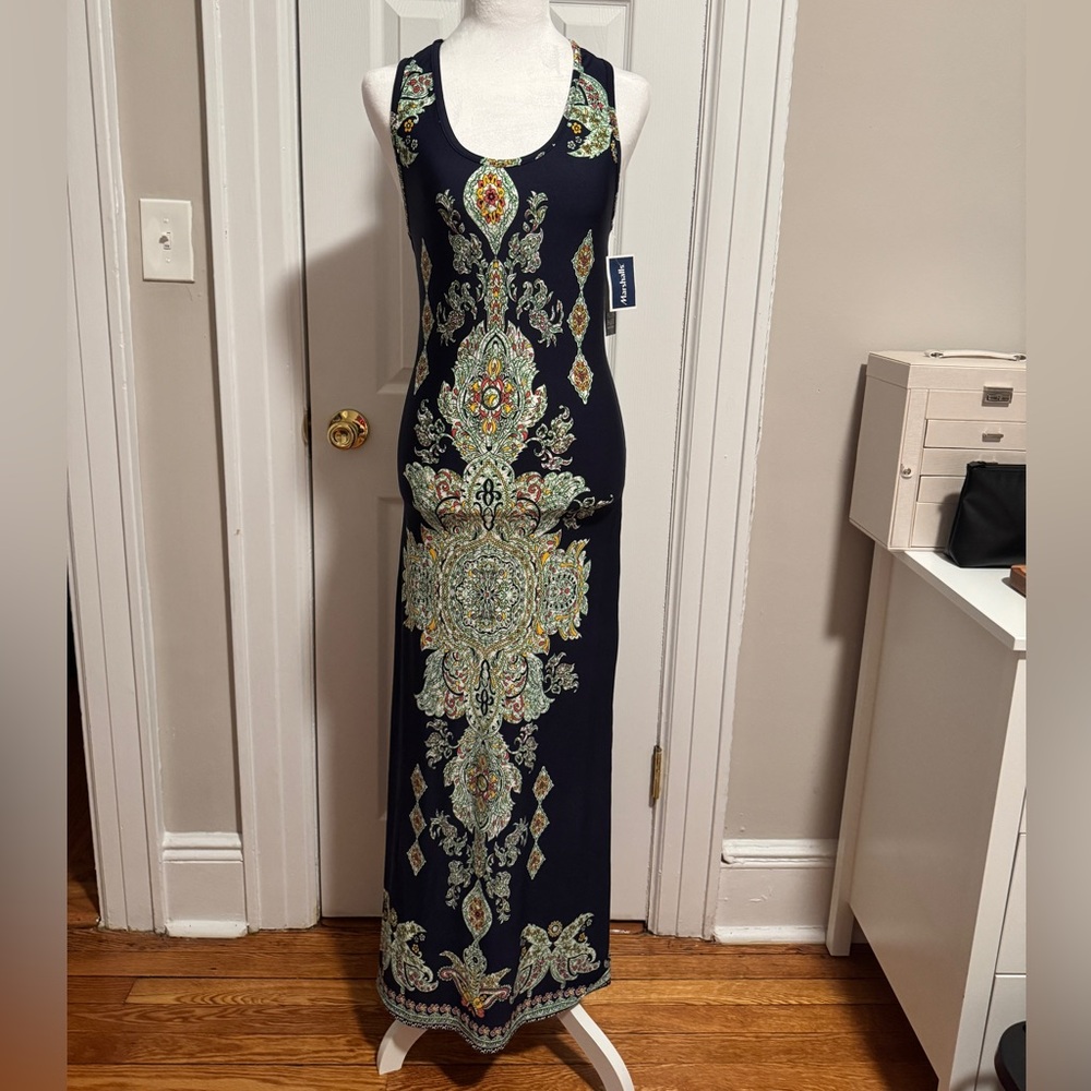 Maxi sleeveless dress for women